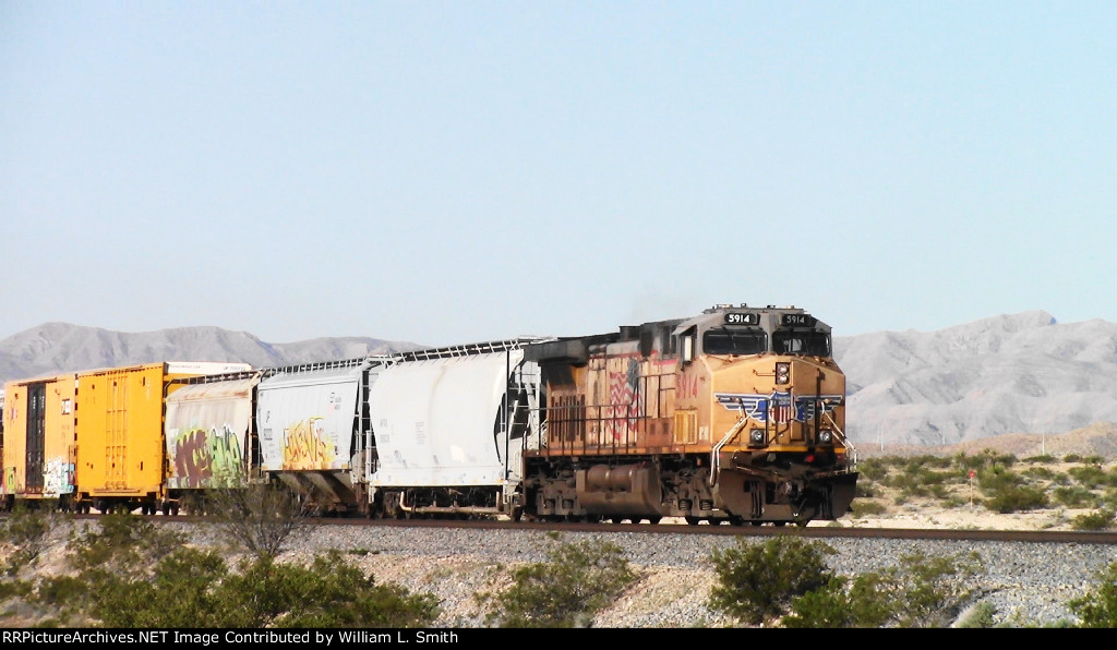 WB Manifest Frt at Erie NV W-MdTrnLvs-Pshr -195